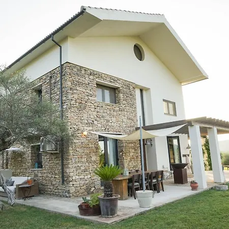 Contemporary Villa, Vakantiehuis *