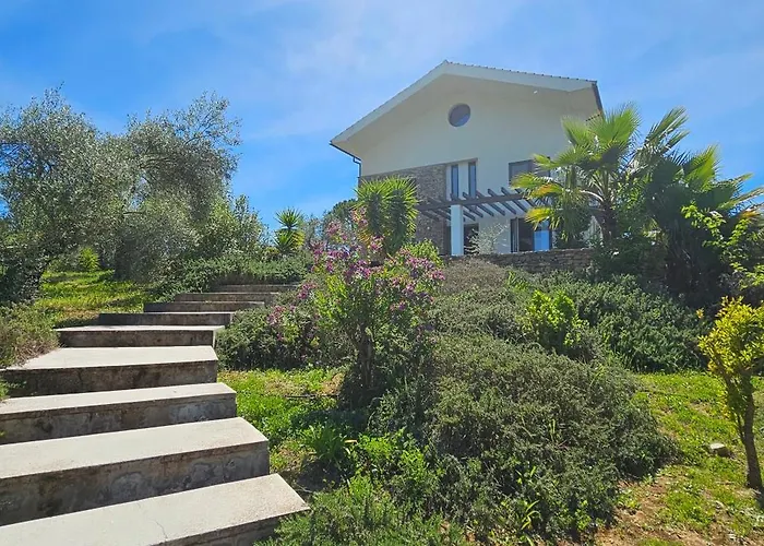 El Toro Blanco Luxury In Andalucia וילה