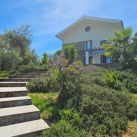 El Toro Blanco Luxury In Andalucia 빌라