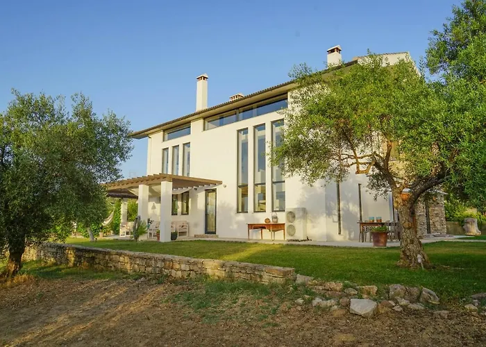 El Toro Blanco Luxury In Andalucia *